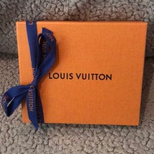 Louis Vuitton Drawer-like accessory box